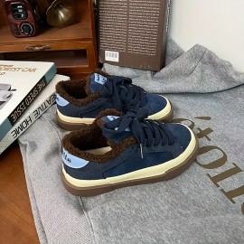 Women'S Fleece-Lined Warm Flat Skate Shoes, Lace-Up Snow Sports Shoes, Retro Minimalist Design, Low-Top Round Toe, Comfortable And Warm, Suitable for Daily Casual Wear in Autumn And Winter, Outdoor Hiking.